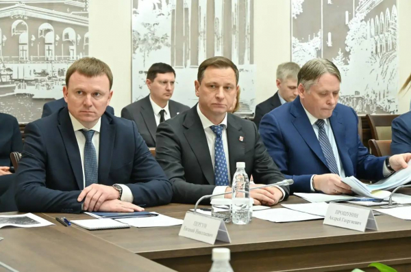Совещание по развитию энергосистемы на юге страны провел заместитель Председателя Правительства РФ Александр Новак в Сочи