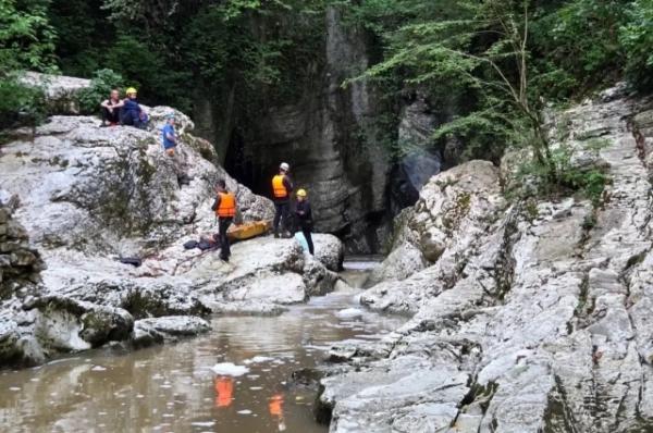 
Тело пропавшей в реке Агуре девушки нашли    
