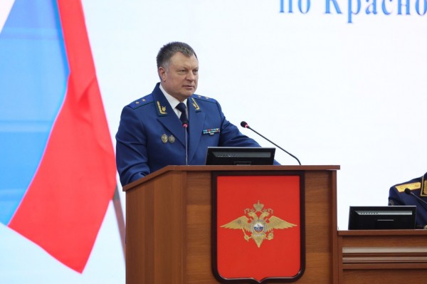 Вениамин Кондратьев: От работы сотрудников полиции зависит дальнейшее развитие региона и вера людей в силу закона Вениамин Кондратьев: От работы сотрудников полиции зависит дальнейшее развитие региона и вера людей в силу закона