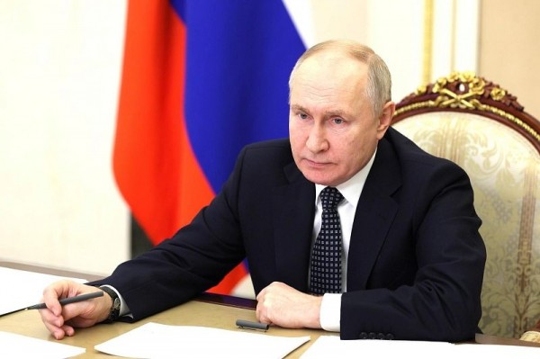 ЦИК зарегистрировал Владимира Путина кандидатом на выборах президента
ЦИК зарегистрировал Владимира Путина кандидатом на выборах президента
