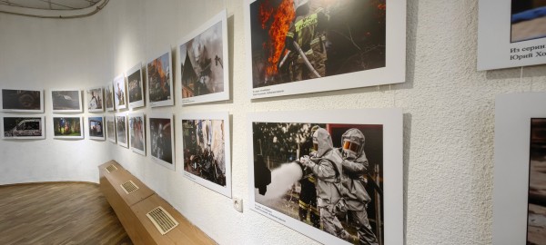 Выставку работ лучших фоторепортеров региона открыли в Краснодаре 