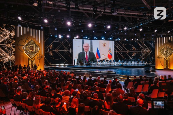 Лауреат Знание.Премия Ирина Амосова получила квартиру от администрации Сочи