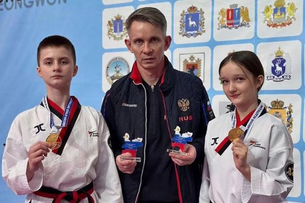 Кубанские спортсмены успешно выступили на чемпионате и первенстве России по тхэквондо
Кубанские спортсмены успешно выступили на чемпионате и первенстве России по тхэквондо