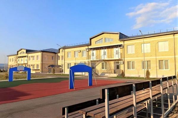 В новороссийском селе Борисовка открыли детсад на 240 мест
В новороссийском селе Борисовка открыли детсад на 240 мест