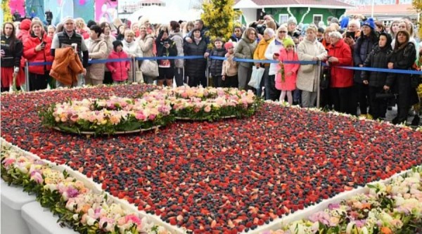 В Сочи к 8 марта приготовили торт-рекордсмен