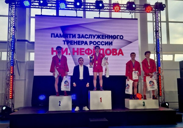 В Курганинске стартовал межрегиональный турнир по самбо