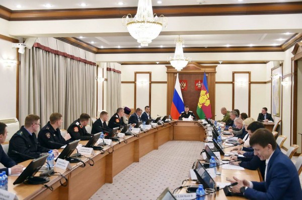 В Краснодаре прошло заседание краевой рабочей группы по делам казачества