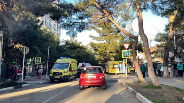  В Геленджике иномарка протаранила маршрутку, пострадали 6 человек  