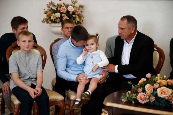Семья Солодовниковых из Краснодарского края пообщалась с Президентом России Владимиром Путиным 