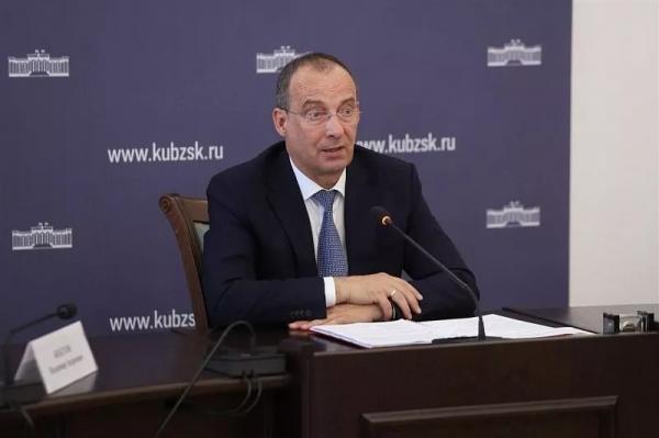 Юрий Бурлачко: «Задач у социального блока становится все больше, поэтому надо работать на опережение»
Юрий Бурлачко: «Задач у социального блока становится все больше, поэтому надо работать на опережение»