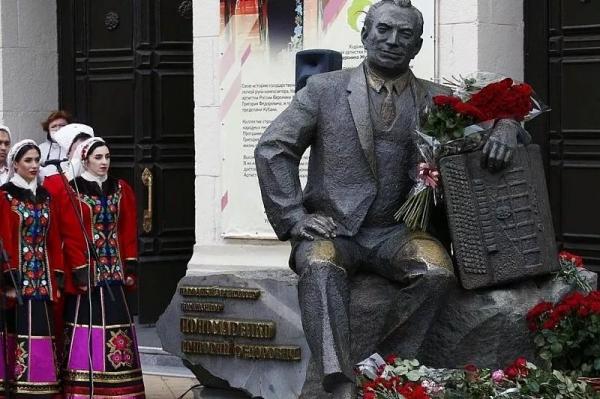 
В Кремле пройдет концерт к 100-летию Григория Пономаренко: выступят звезды эстрады и кубанские коллективы                    