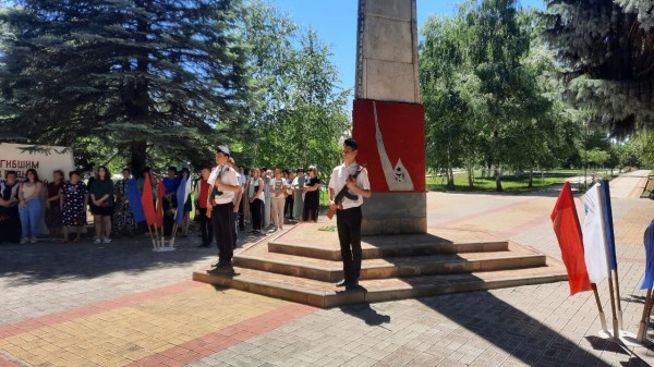 В шести поселениях Лабинского района зажгли Вечные огни у мемориалов