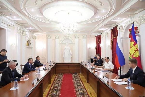 Губернатор Кубани Вениамин Кондратьев: «С начала 2024 года в крае построили 228 километров газопроводов»
Губернатор Кубани Вениамин Кондратьев: «С начала 2024 года в крае построили 228 километров газопроводов»