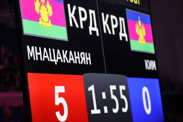 В Краснодаре провели Кубок губернатора по спортивной борьбе В Краснодаре провели Кубок губернатора по спортивной борьбе