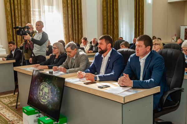 Географфити Артура Чилингарова открыли в Белореченске