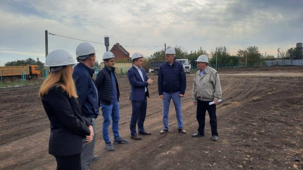 Александр Нестеренко проверил ход строительства социальных объектов в Тимашевском и Приморско-Ахтарском районах