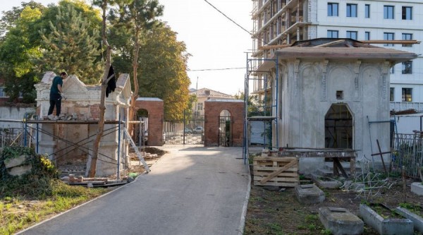 На Всесвятском кладбище Краснодара отреставрируют две старинные часовни