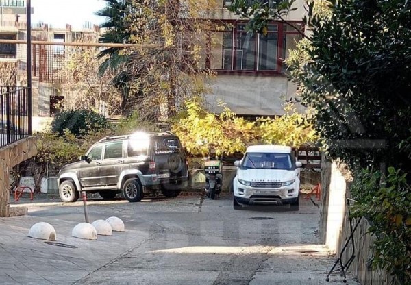 «Паркуюсь как ...»: в Сочи водитель - хам получил предупреждение в виде надписей на капоте
«Паркуюсь как ...»: в Сочи водитель - хам получил предупреждение в виде надписей на капоте