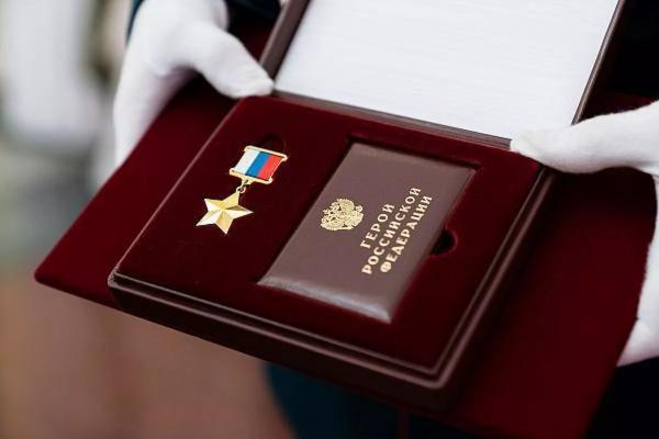 
Губернатор Вениамин Кондратьев поздравил жителей Краснодарского края с Днем Героев Отечества                    