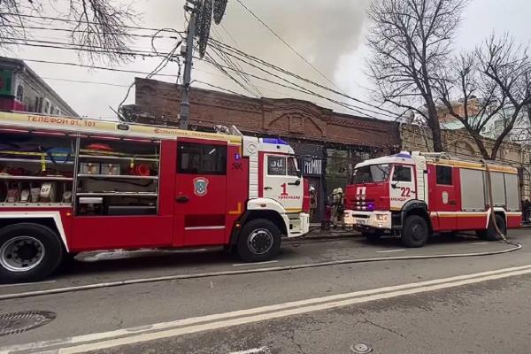 Кафе горит в центре Краснодара
Кафе горит в центре Краснодара