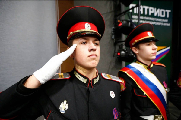 Победителей краевого конкурса памяти маршала Жукова наградили в центре &laquo;Патриот&raquo;