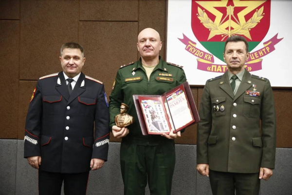 Победителей краевого конкурса памяти маршала Жукова наградили в центре &laquo;Патриот&raquo;