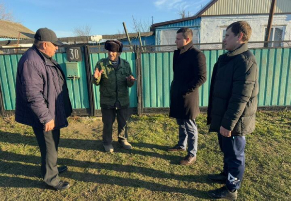 В результате налета украинских БПЛА в Славянском районе Кубани повреждены семь домов
В результате налета украинских БПЛА в Славянском районе Кубани повреждены семь домов