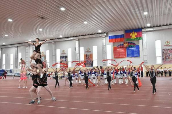 Стартовали соревнования по легкой атлетике на Кубок губернатора Краснодарского края