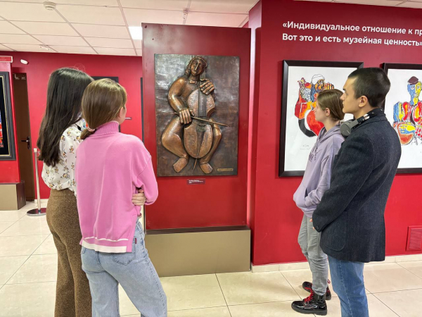 В Краснодаре музей Фелицына представил 50 работ в персональной выставке Зураба Церетели