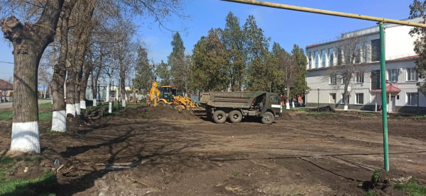 За последние 8 лет в Краснодарском крае обновили 1,5 тысячи парков и скверов За последние 8 лет в Краснодарском крае обновили 1,5 тысячи парков и скверов