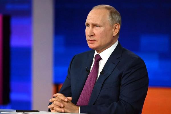 Путин согласен прекратить боевые действия на Украине
Путин согласен прекратить боевые действия на Украине