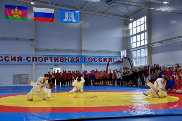 В Горячем Ключе открыли спорткомплекс &laquo;Вершина&raquo;