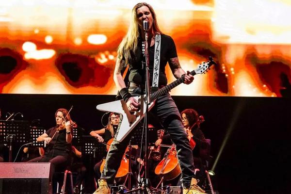 
Трибьют-шоу группы Metallica с симфоническим оркестром в Краснодаре                    