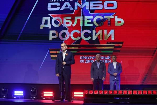 
Вениамин Кондратьев приветствовал участников и гостей юношеского турнира по самбо &laquo;Доблесть России&raquo;                    