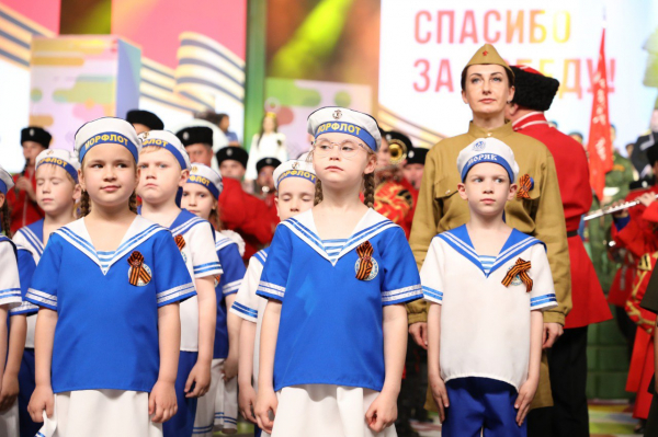 Вениамин Кондратьев наградил победителей краевого конкурса &laquo;Стань первым во славу Кубани!&raquo;