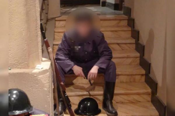 Анапчанин арестован на трое суток за фото с нацистской символикой в соцсетях
Анапчанин арестован на трое суток за фото с нацистской символикой в соцсетях