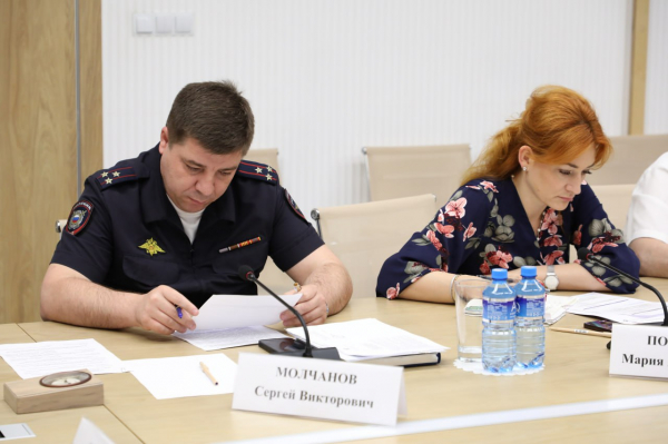 В Краснодаре провели первый оргкомитет по подготовке к конкурсу «Воспитатель года России» В Краснодаре провели первый оргкомитет по подготовке к конкурсу «Воспитатель года России»