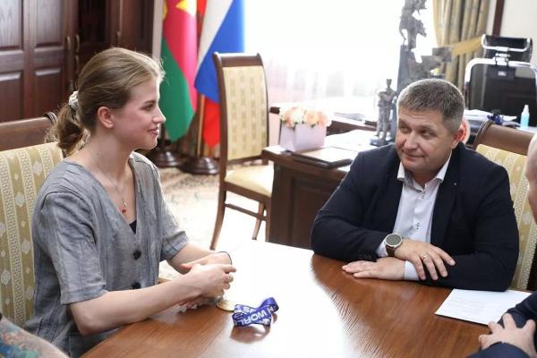 Чемпионку мира по муайтай наградили в Краснодаре
Чемпионку мира по муайтай наградили в Краснодаре