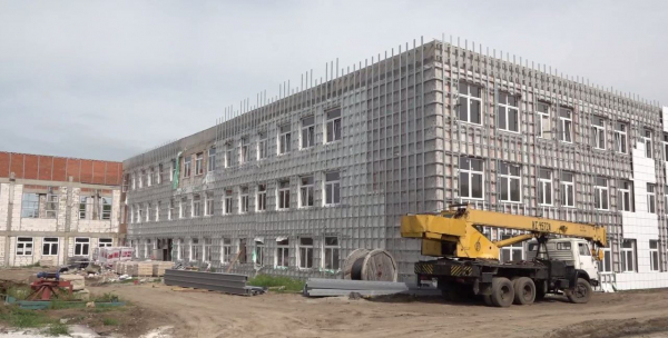 В Кореновске продолжают строительство школы В Кореновске продолжают строительство школы