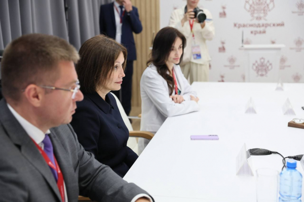 Губернатор Краснодарского края и руководитель Агентства стратегических инициатив обсудили вопросы повышения социальной ответственности бизнеса