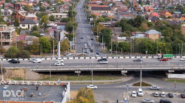 В Краснодаре снова изменили схему движения под Тургеневским мостом