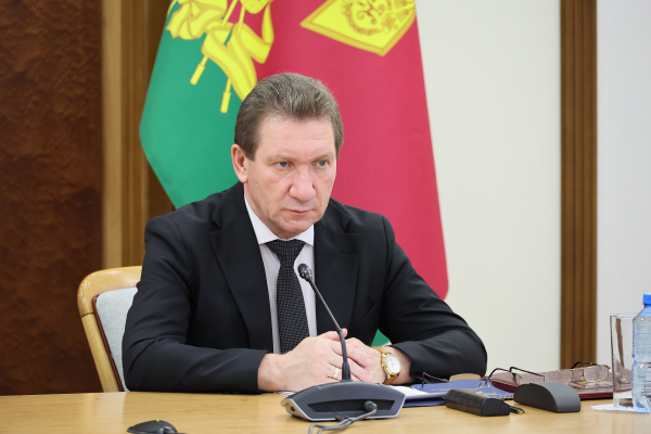 Вениамин Кондратьев: Чтобы свести к минимуму молодежную преступность, надо предоставить детям возможность разнообразного отдыха и дополнительного образования Вениамин Кондратьев: Чтобы свести к минимуму молодежную преступность, надо предоставить детям возможность разнообразного отдыха и дополнительного образования