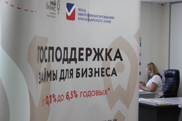 В Каневском районе обновляют сети водоснабжения