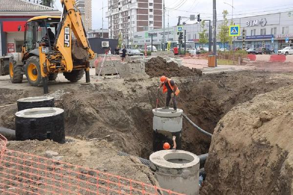 Глава Краснодара потребовал ускорить строительство ливневки по ул. Почтовой
Глава Краснодара потребовал ускорить строительство ливневки по ул. Почтовой
