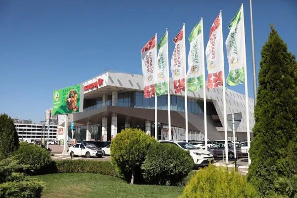 
На юбилейной &laquo;Кубанской ярмарке&raquo; в Краснодаре свою продукцию представят сельхозпроизводители со всех городов и районов края                    
