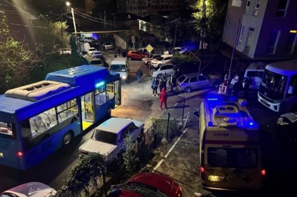 В Сочи ввели режим локальной ЧС из-за взрыва газа
В Сочи ввели режим локальной ЧС из-за взрыва газа