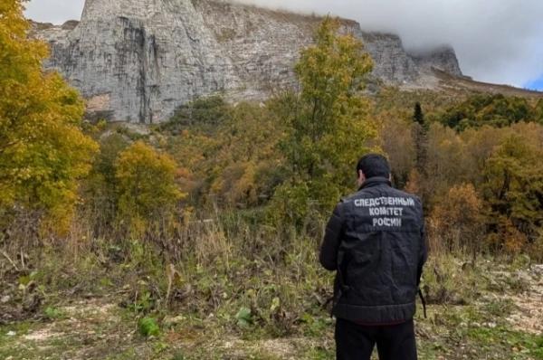 Альпинист на горе Фишт мог погибнуть из-за обрушения части скалы
Альпинист на горе Фишт мог погибнуть из-за обрушения части скалы