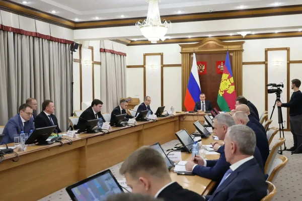 Вениамин Кондратьев: В 2030 году необходимо привлечь 2 триллиона рублей инвестиций Вениамин Кондратьев: В 2030 году необходимо привлечь 2 триллиона рублей инвестиций