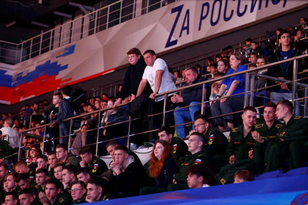 Вениамин Кондратьев: Краевой фестиваль единоборств «Выбор сильных» объединил 300 юных спортсменов из 13 муниципалитетов Вениамин Кондратьев: Краевой фестиваль единоборств «Выбор сильных» объединил 300 юных спортсменов из 13 муниципалитетов