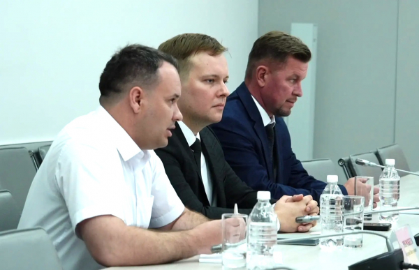 Вениамин Кондратьев: Финалисты кадрового проекта «Герои Кубани» проходят обучение в администрации Краснодара Вениамин Кондратьев: Финалисты кадрового проекта «Герои Кубани» проходят обучение в администрации Краснодара